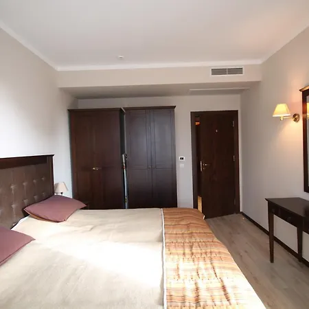 Arendoo In Royal Beach * ساني بيتش